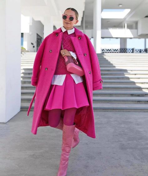 Full Pink Outfit, Knee High Boots Outfit Party, Bright Winter Outfits, Pinky Rose, 2021 Outfits, Blair Eadie, Dress Ootd, Millennial Pink, Bright Fashion