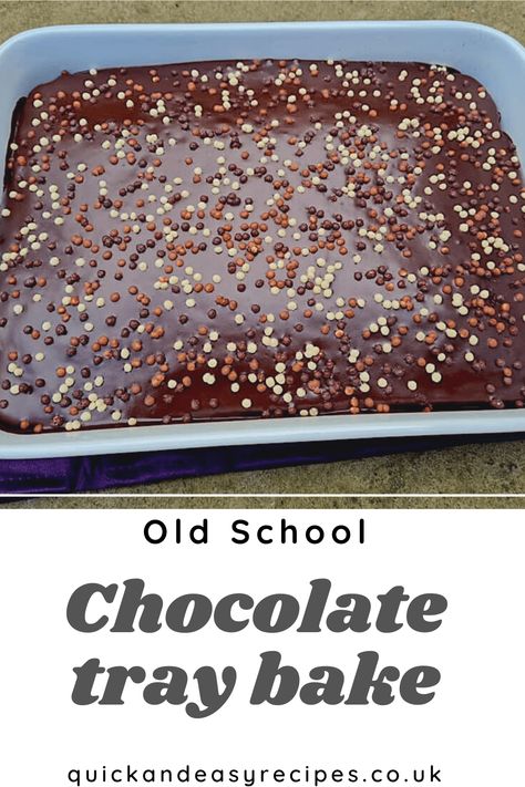 School Chocolate Cake, Christmas Baking Recipes Cookies, Old School Puddings, Retro Cakes, Quick Chocolate Cake, School Dinner Recipes, Old School Desserts, Traybake Recipes, Chocolate School