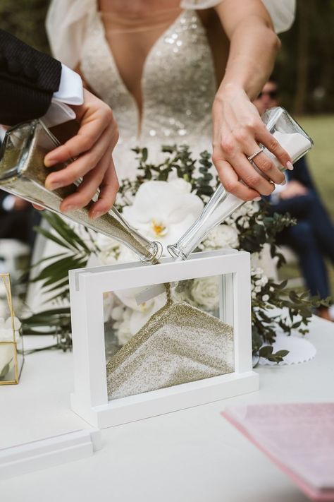 Unity Ideas, Eerie Photos, Wedding Thailand, Wedding In Thailand, Sand Ceremony Wedding, Wedding Ceremony Unity, Unity Sand Ceremony, Unity Sand, Haunting Photos