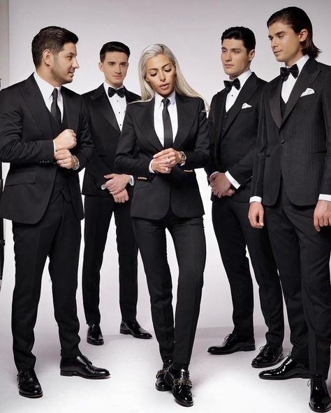 People In Suits, Girl With Tie, Group Photoshoot, Grad Shoot, Black And White Suit, Women Wearing Ties, Woman In Suit, Starting From The Bottom, Family Shoot