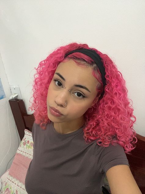 Bright Pink Curly Hair, Hot Pink Curly Hair, Light Pink Curly Hair, Pink Hair Curly, Coral Pink Hair, Neon Pink Hair, Curly Pink Hair, Under Hair Dye, Pink Curly Hair