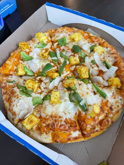 Paneer Makhni Pizza Paneer Pizza, Pizza Photo, Jassi Gill, Snap Food, Paneer, Pizza, Collage, Pins, Quick Saves