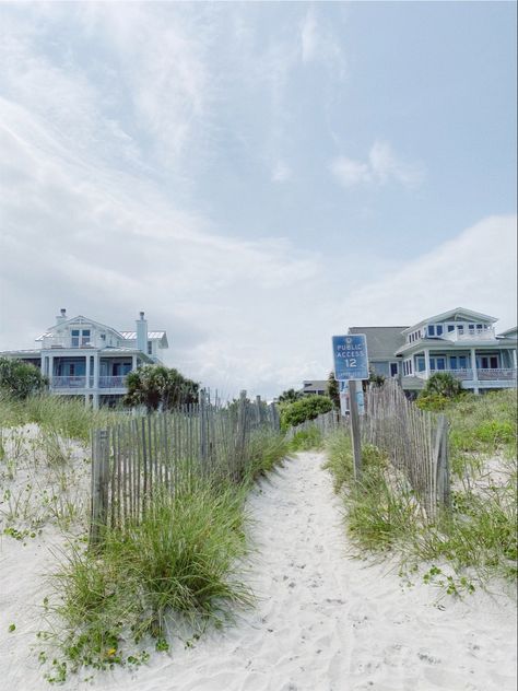 Nature, Regional, Cousins Beach North Carolina, Lbi Beach House, North Carolina Outer Banks Beach Houses, The Outer Banks Aesthetic, Beach House North Carolina, Virginia Beach House, Obx North Carolina Aesthetic