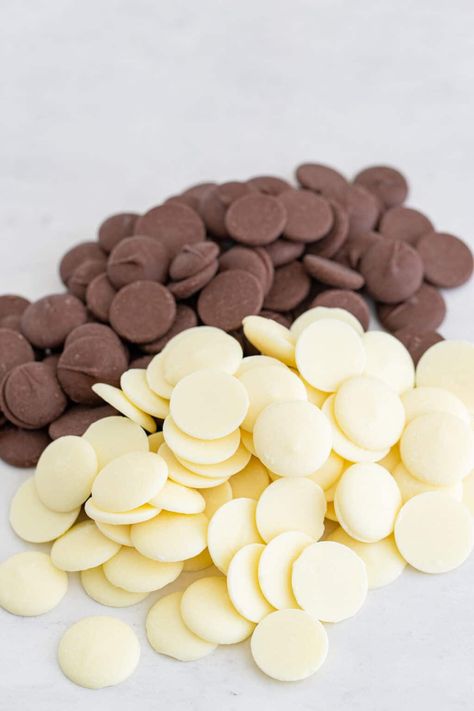 All about what chocolate melting wafers are and why it's useful in baking Chocolate Types, Baking Bars, Christmas Party Treats, Candy Photography, Baking Photography, Chocolate Melting, Crazy For Crust, Chocolate Melting Wafers, Baking Chocolate