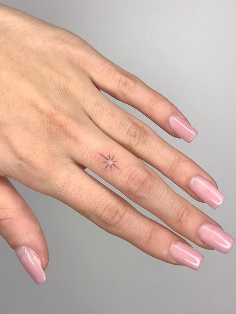 Finger Tattoos For Women, Cool Finger Tattoos, Middle Finger Tattoos, Small Star Tattoos, Tiny Finger Tattoos, Cute Finger Tattoos, Small Finger Tattoos, Finger Tattoo For Women, Hand Tattoos For Girls