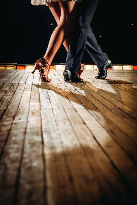 Salsa Dance Photography, Ballroom Dance Aesthetic, Dancing Wallpaper, Latin Dance Photography, Latino Dance, Salsa Dancer, Dance Wallpaper, Salsa (dance), Bachata Dance