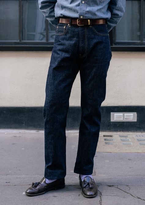 Bootleg Jeans Outfit, Blue Jeans Outfits, Dark Washed Jeans Outfit, Loafers With Jeans, Dark Blue Jeans Outfit, Loose Jeans Outfit, Blue Jeans Outfit Men, Mens Dark Jeans, Wash Jeans Outfit