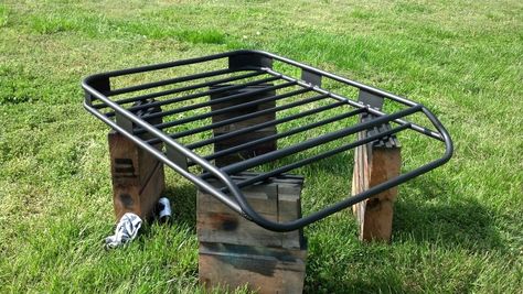 Truck Roof Rack, Mobil Off Road, Kangoo Camper, Roofing Ideas, Car Roof Racks, Metal Pergola, Jeep Xj, Jeep Cherokee Xj, Roof Racks