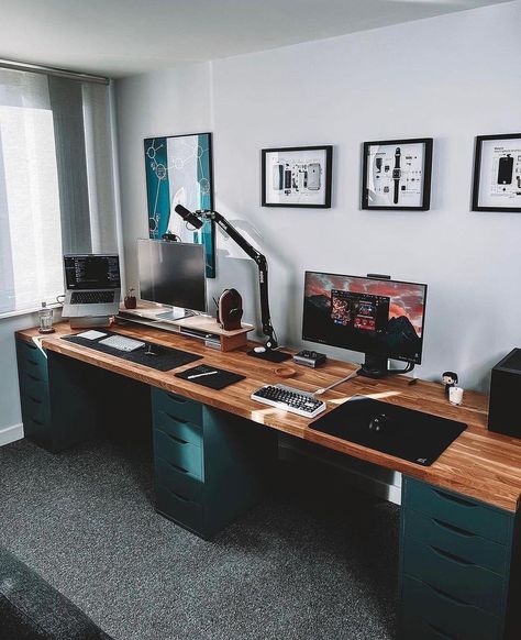 Dual Desk, Dual Setup, Gaming Desk Setup, Computer Desk Setup, Gaming Setups, Desktop Setup, Desk Goals, Computer Setup, Office Desk Decor