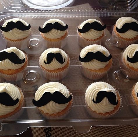 Mustache cupcakes❤ Mustache Cupcakes, Cake Designs, Birthday Cake, Cake