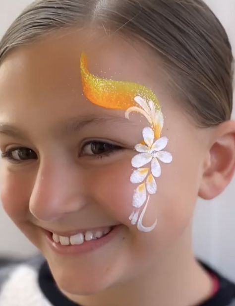 Face Painting Easy Unicorn, Face Painting Ideas Aesthetic, Easy Cheek Face Painting, 1 Minute Face Painting, Face Painting Ideas For Adults For Women, Basic Face Painting Designs, Toddler Face Painting Ideas, Face Painting Beginners, Face Paint Crayons Ideas