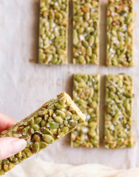 Pumpkin Seed Granola Bars, Pumpkin Seed Snacks, Pumkin Seeds Recipes, Pumpkin Seed Bars Recipe, Sunflower Seed Recipes Snacks, Pumpkin Seed Dessert, Sunflower Seed Bars, Pumpkin Seed Bars, Honey Nut Bars