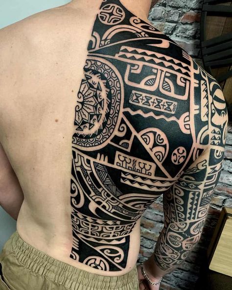 Tato Maori, Cosmic Tattoo, Totem Tattoo, Small Quote Tattoos, Polynesian Tattoo Designs, Marquesan Tattoos, Maori Tattoo Designs, Samoan Tattoo, Warrior Tattoos