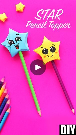 Pencil Toppers Diy, Pencil Topper Crafts, Star Book, Pencil Toppers, Book Marks, Cute Stars, Paper Stars, Diy Videos, Diy Paper