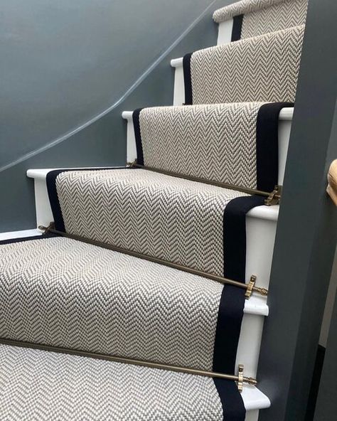 Stairs And Hallway Ideas, Carpeted Stairs, Carpet Staircase, Victorian Hallway, Staircase Runner, House Staircase, Staircase Decor, Hallway Designs, Home Stairs Design