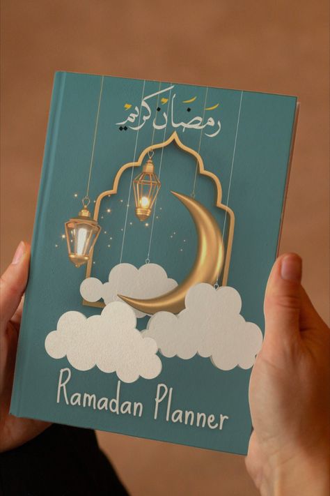 This Ramadan journal for kids and adults is a perfect Ramadan planner for Muslims to get the most out of this Holy and prestigious month. The interior is colorful with premium quality paper! So, know that you are getting the worth spending your money on! Ramadan Colors, Ramadan Notebook, Ramadan Planner 2024, Ramadan Planner For Kids, Ramadan Planner Cover, Ramadan Planer, Planner Ramadan, Ramadan Journal, Ramadan Planner Ideas