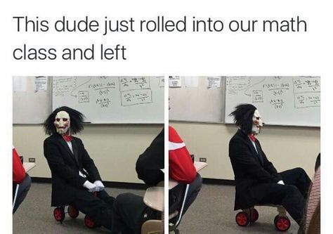 Funny Halloween Memes, Halloween Meme, Horror Memes, Laughing Funny, Halloween Memes, Funny Horror, School Memes, Halloween Cupcakes, Really Funny Joke