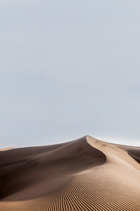 Atacama Desert in Chile is on my 2018 travel wishlist Vision Boarding, Atacama Desert, Stay Sane, Chile Travel, Travel Wishlist, Minimalist Photography, South America Travel, Foto Art, Sand Dunes