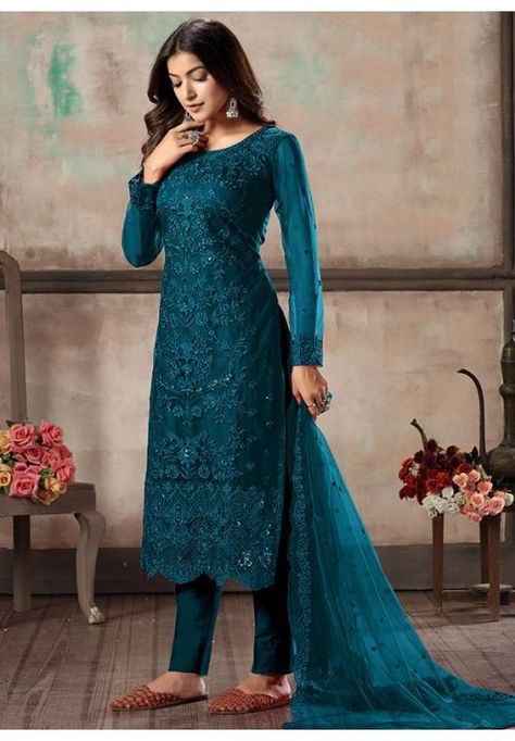 Net Kurti, Sequence Style, Celana Fashion, Pakistani Salwar, Pakistani Suit, Gaun Fashion, Embroidered Pants, Salwar Kameez Designs, Pakistani Suits