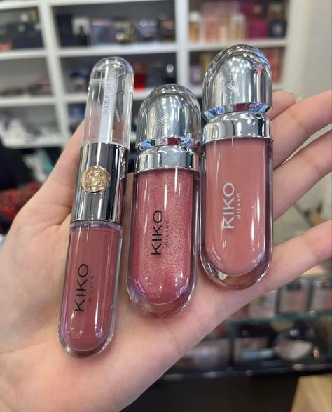 Kiko Lip Gloss, Kiko Lipstick, Lipstick Kit, Makeup Accesories, Gloss Labial, روتين العناية بالبشرة, Kiko Milano, Lip Glosses, Makeup Items