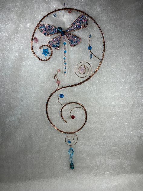 Teal and Pink Beads and Copper Wire With Large Dragonfly - Etsy Wire Dragonfly, Dragonfly Suncatcher, Dream Catcher Decor, Beaded Dragonfly, Wire Wrapped Stone Jewelry, Mandala Painted Rocks, Wire Wrap Jewelry Designs, Wire Wrapping Stones, Diy Wire Jewelry