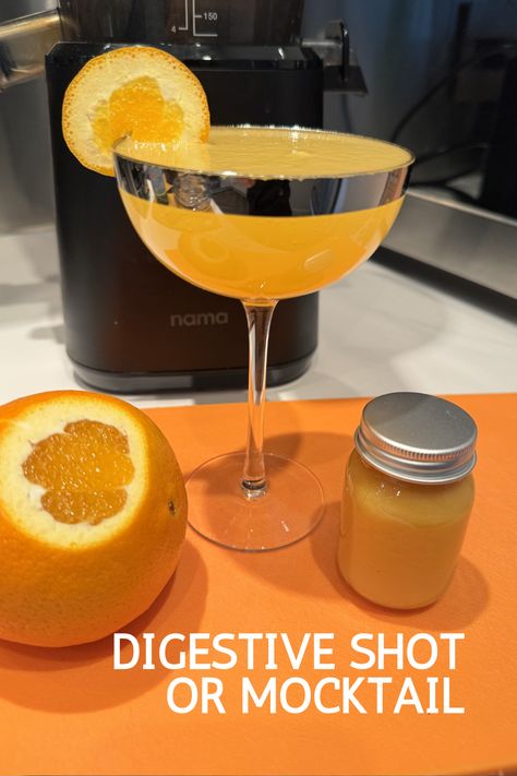 Digestive Digestif Shot, Tonic, Elixir, Or Mocktail To Improve Digestion #herhealthystyle Healthy Party Dips, Healthy Party Appetizers, Glowing Green Smoothie, Healthy Party Snacks, Celery Juice Benefits, Bitters Recipe, Healthy Party Food, Gut Healing Recipes, Health Tonic