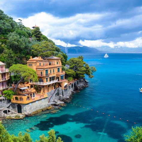 Northern Italy, Italy Travel, Villa In Italy, Italy Villa, Portofino Italy, Villas In Italy, Italian Villa, Vacation Villas, Amazing Places