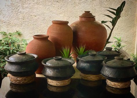 Palayok Filipino Ceramics, Filipino Pottery, Modern Filipino Interior, Ancient Kitchen, Filipino Interior, Filipino Interior Design, Tagine Pot, Bamboo Houses, Filipino House