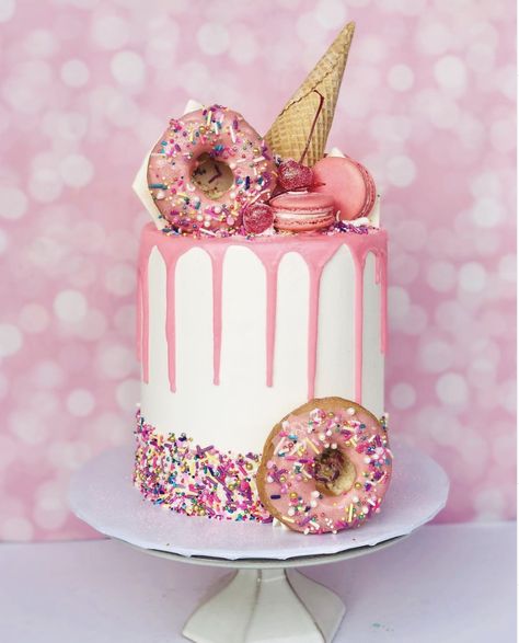 Pink Sprinkle Donut Cake, Donut Party Cake Ideas, Too Sweet Birthday Cake, 2 Sweet Cake Ideas, Sweet One Theme Cake, Donut Sprinkle Cake, 4ever Sweet Birthday Cake, Two Sweet Theme Cake, Donut And Ice Cream Birthday Cake