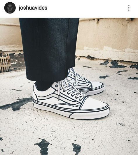 White Vans x Sharpie Tennis Vans, Custom Vans Shoes, Highsnobiety Fashion, Plastic Memories, Painted Vans, Tenis Vans, White Vans, Custom Vans, Shoe Art