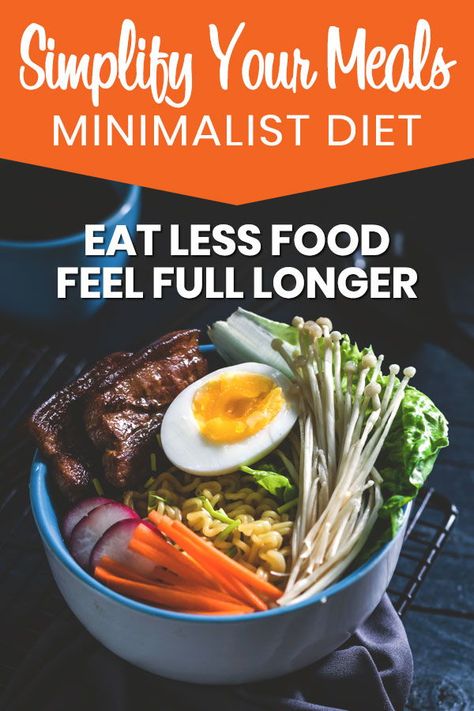 What does my minimalist diet look like? After minimizing my belongings, my relationships, and my schedule, I took a look at my diet. Minimizing my diet has been one of the biggest money savers that minimalism has brought me and the health benefits have been huge too. Here are tips on how to simplify your diet... #minimalism #minimalist #diet #food Minimalist Diet Plan, Minimalist Meal Plan, Small House Organization Space Saving, Minimalist Meals, Minimalist Diet, Minimalist Eating, Minimalist Cooking, Food Minimalist, Fodmap Meals