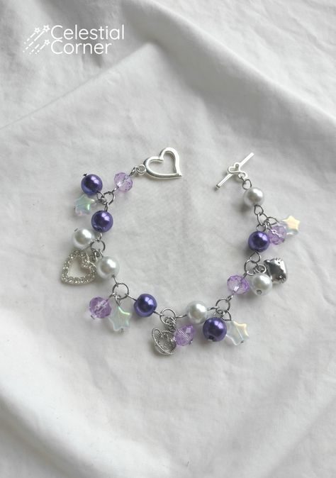 Eye Pin Bracelet, Pony Bead Necklace Ideas, Purple Bracelets Beads, Clutter Bracelet, Flat Bead Bracelet, Star Beaded Bracelet, Purple Diy, Fairy Bracelet, Bracelets With Charms