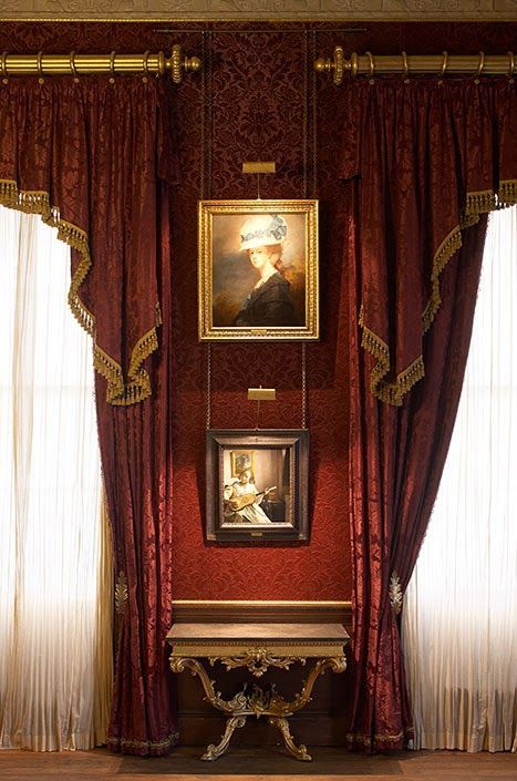 Kenwood House, Hampstead, London....the drapes, the lighting, the picture: Victorian Parlour Room, Kenwood House, Victorian Curtains, Hampstead London, Bedroom Victorian, Victorian Home Interior, Bohemian Curtains, Victorian Interiors, Victorian Furniture