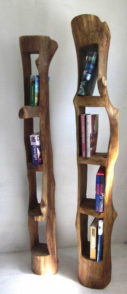 This, while never big enough for ~my~ books, would be great for sitting next to a desk or workbench, to hold software, reference books, etc., and maybe a light on top. Rustic Furniture, Driftwood Shelf, Log Furniture, घर की सजावट, Into The Woods, Nature Decor, Diy Woodworking, Wood Design, تصميم داخلي