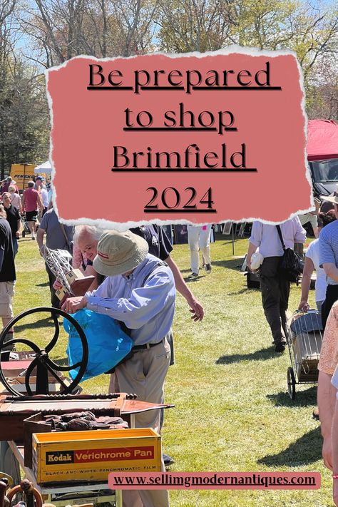 Valuable Brimfield Antique Flea Market shopping tips from an experienced seller and shopper.  Don't go unprepared!  Get the most out of your Brimfield Flea Market shopping and get the deals and treasures you are looking for! Flea Market Outfit, Massachusetts Trip, Brimfield Flea Market, Vintage Flea Market, What To Sell, Birthday Weekend, Market Shopping, Shopping Tips, Flea Markets