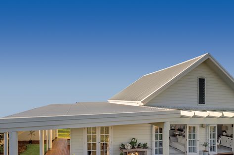 Surfmist® | COLORBOND® steel Weatherboard Exterior, Hamptons House Exterior, Colorbond Roof, Shale Grey, Blue Roof, Beach Bungalow, Beautiful Houses Interior, House Color Schemes, Roof Colors