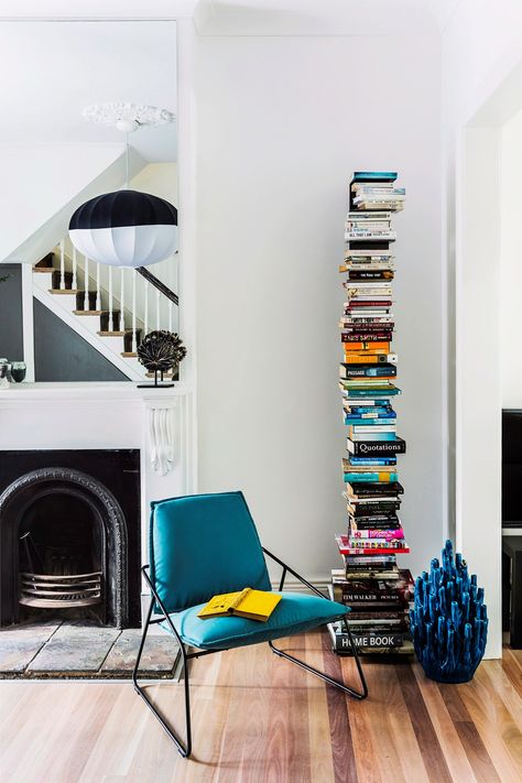 Vertical bookshelf Vertical Bookshelf, Library Inspiration, Homes To Love, Bookshelf Storage, Home Library Design, Book Stack, Home Libraries, Library Design, Inspiring Spaces