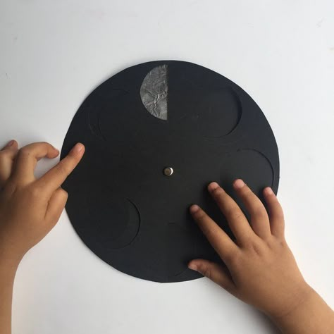 Moon Phase Project, Moon Phases Activities, Cycles Of The Moon, Moon Activities, Moon Phases Art, Solar System Projects, Moon Projects, Moon Crafts, Space Activities