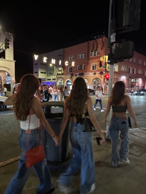 Girls night out. Venice LA style Girl World Aesthetic, Girls Going Out Aesthetic, Girls Day Out Aesthetic, Going Out Vibes, Girl Night Out, Girls Day Out, Friends Night Out, Nights Out Aesthetic, Girls Day Aesthetic