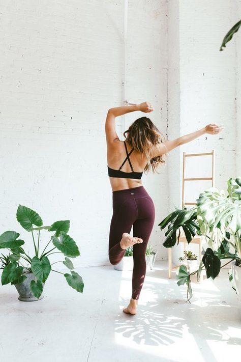 Yoga Photoshoot, Yoga Aesthetic, Yoga Branding, Yoga Business, Stylish Activewear, Yoga Photos, Yoga Photography, Lose 40 Pounds, Branding Photoshoot