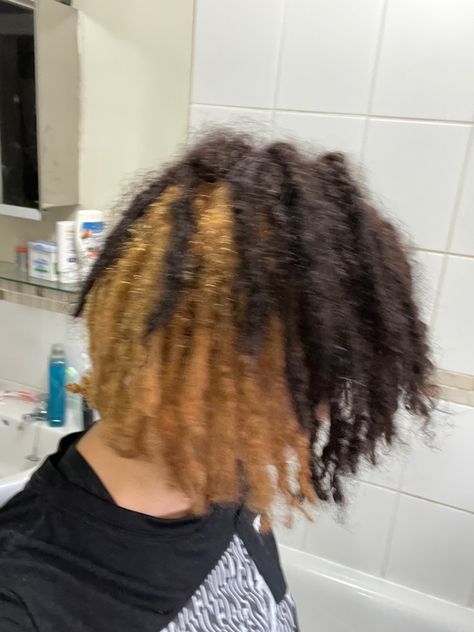 LOCS, half & half , ginger /blonde, dreadlocks , Half Blonde Half Black Locs, Half Dyed Locs, Starter Locks, Dyed Locs, Ginger Blonde, Blonde Dreadlocks, Body Type Drawing, Soft Locs, Starter Locs