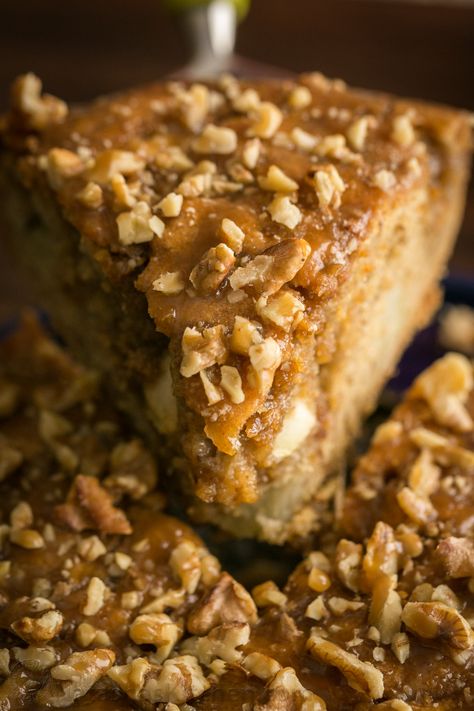 Apple coffee cake (classic apple dapple cake) is loaded with apple and walnuts. The caramel sauce creates a moist, buttery center. Easy apple coffee cake! | natashaskitchen.com Apple Dapple Cake, Apple Dapple, Date And Walnut, Apple Coffee Cake, Date And Walnut Cake, The Best Cake Recipes, Raisin Cake, Cake Classic, Apple Coffee