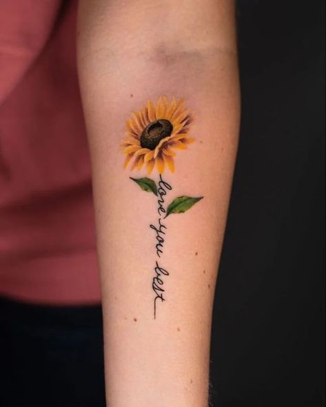 Sunflower Tattoo Ideas, Sunflower Tattoo Shoulder, Hand Tattoos For Girls, Inspiration Tattoos, Sunflower Tattoos, Tatuaje A Color, Wrist Tattoos For Women, Cute Tattoos For Women, Tattoo Cover