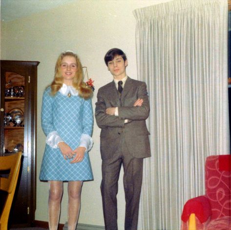 Vintage Photos, 1970s, Couples Ideas, Found Photos, Swinging Sixties, Retro Photo, Young Couple, 1960s Vintage, Old Photos