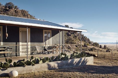 Liz Lambert, Marfa Texas, Colonial Furniture, Art Retreats, Adobe House, Cabin Art, Plaid Wallpaper, Built In Furniture, Desert Homes