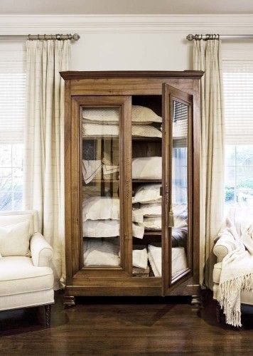 Wood Linen Cabinet - Foter Dressers In Living Room, Quilt Cabinet, Armoire Design, House Closet, Cabinets Design, Bedroom Traditional, Linen Cupboard, Bedroom Armoire, Casa Vintage