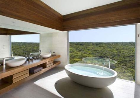 39 Mesmerizing bathrooms welcoming in nature Luxury Hotel Bathroom, Hotel Bathroom Design, Natural Bathroom, Bathroom Design Trends, Bathroom Photos, Hotel Bathroom, Bad Design, Luxury Bath, Beautiful Hotels