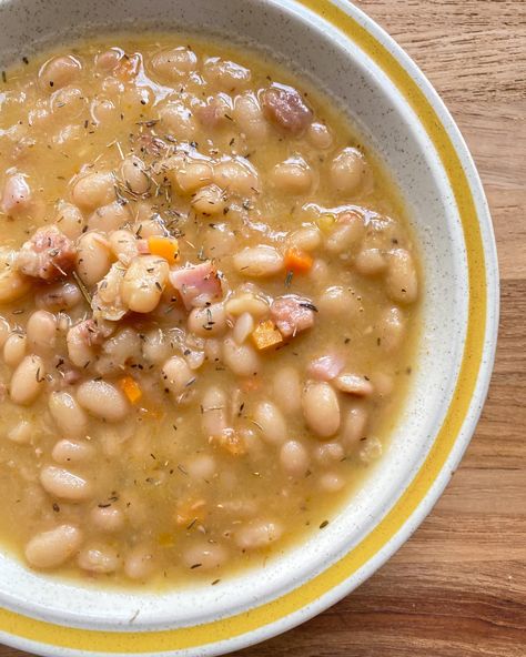 Navy Bean Soup in a white bowl with a yellow rim. Classic Navy Bean Soup, Bill Knapps Bean Soup Recipe, Soups Fall, Beans And Ham, Navy Bean Soup, Thm Dinner, Navy Beans, Healing Diet, Ham Hock