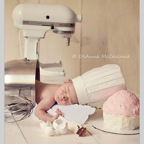 Source: Instagram user michellebordignon Foto Newborn, Baby Fotografie, Foto Baby, Foto Tips, Newborn Shoot, Newborn Pictures, Future Baby, Future Kids, Baby Fever