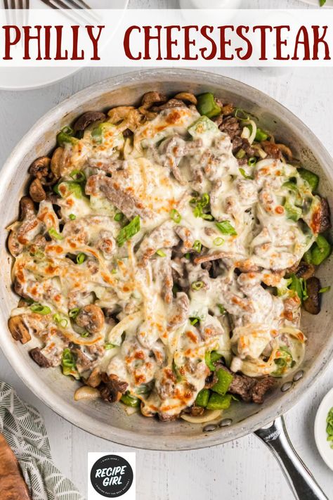 Philly Cheesesteak Bowl, Korean Bowls, Bowl Dinners, Philly Cheesesteak Sandwiches, Philly Cheesesteak Recipe, Cheesesteak Sandwiches, Philly Cheese Steak Sandwich, Philly Cheesesteaks, Cheesesteak Stuffed Peppers